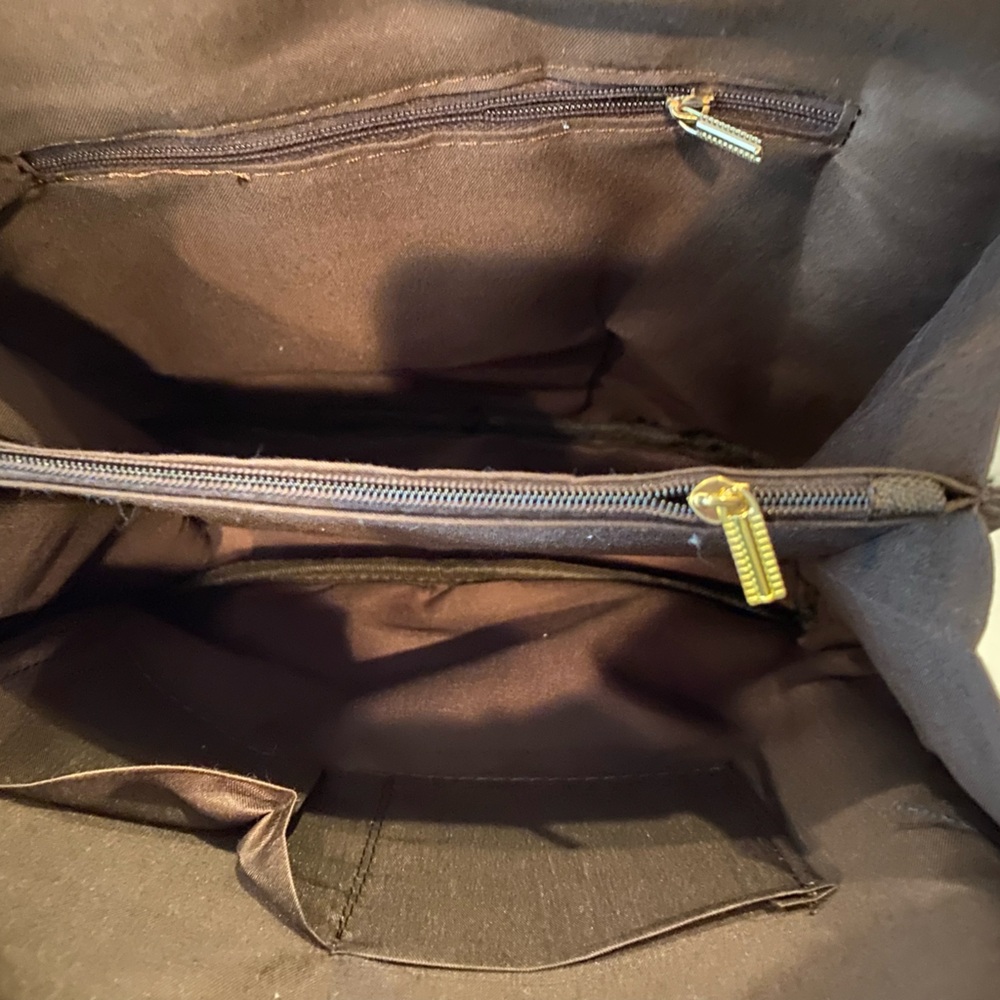 Black multi Compartment Backpack - Picture 7 of 8